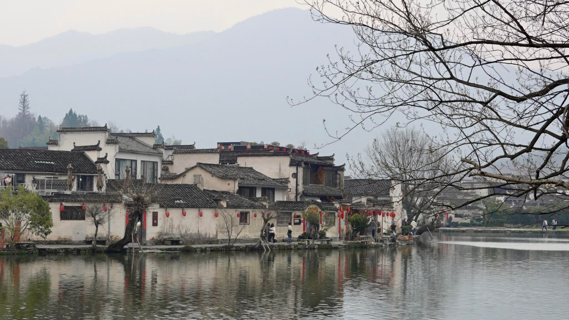 鄉遇徽州7日-登天下第一奇山、賞絕美日出、觀水墨畫裡的鄉村、遊2000多年古城、品特色徽宴